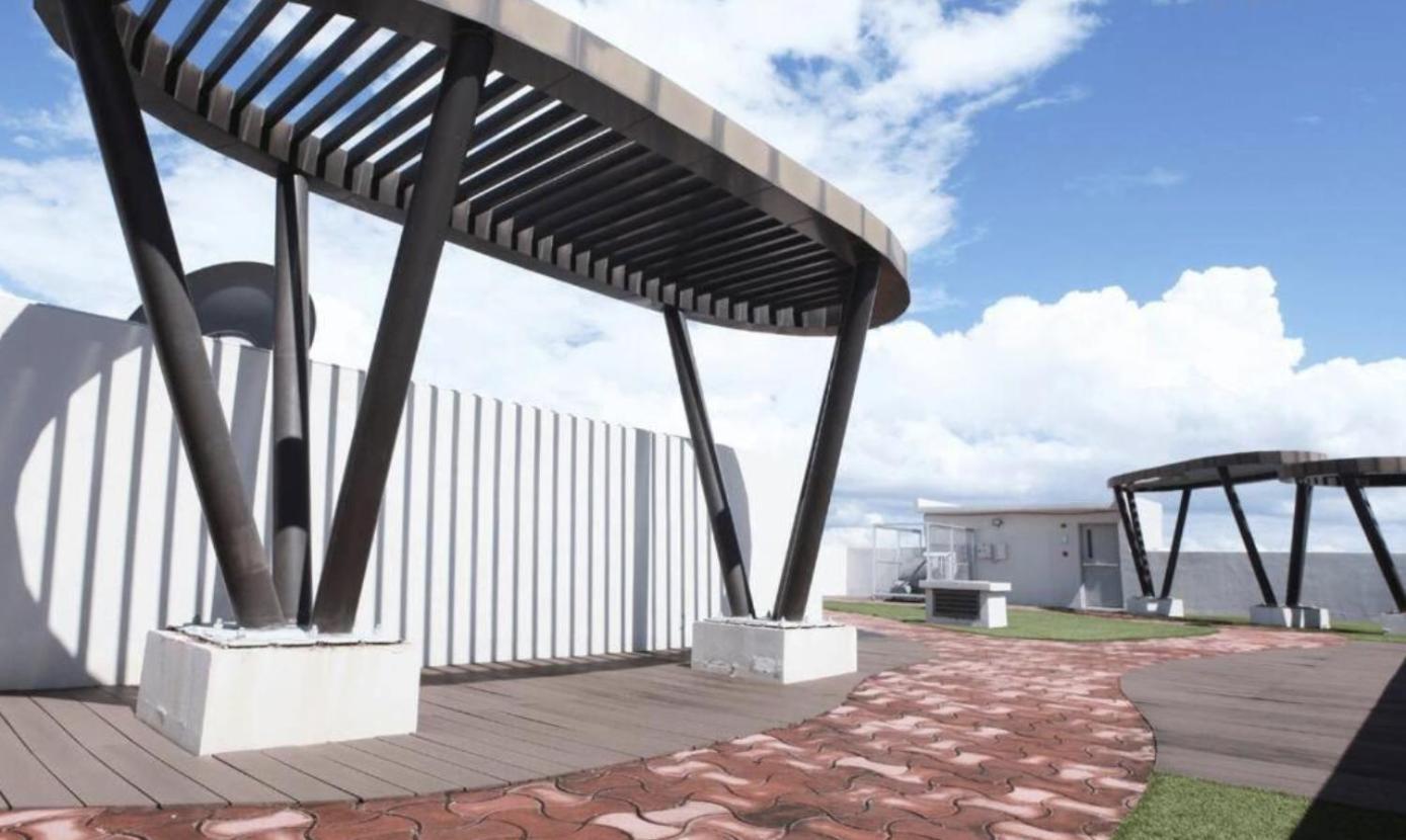 Veronica'S Homestay At Marina Spatial Condo ドゥマゲティ エクステリア 写真