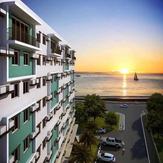 Veronica'S Homestay At Marina Spatial Condo ドゥマゲティ エクステリア 写真